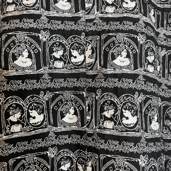 Chicos Womens Silk Blend Jacket Medium Black White Cameo Print Broken Zipper - Picture 4 of 6